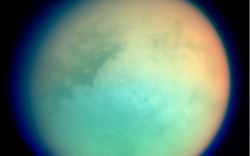 На Титане есть озёра с жидким метаном глубже земных морей.