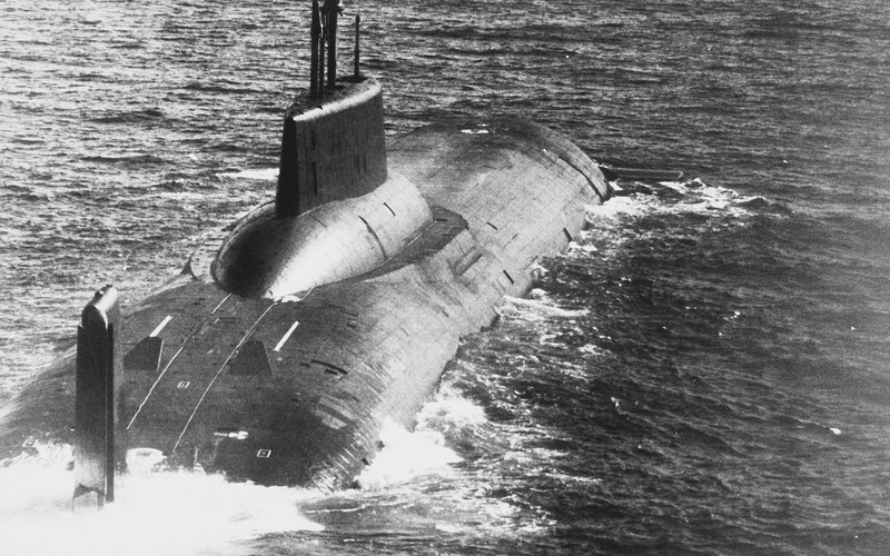 Подводный каньон Конго простирается на 1 280 км в глубь Атлантического океана от устья реки.