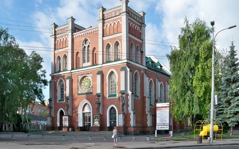 Число 0 имеет ровно одну производную — саму себя, что делает его уникальным в анализе.