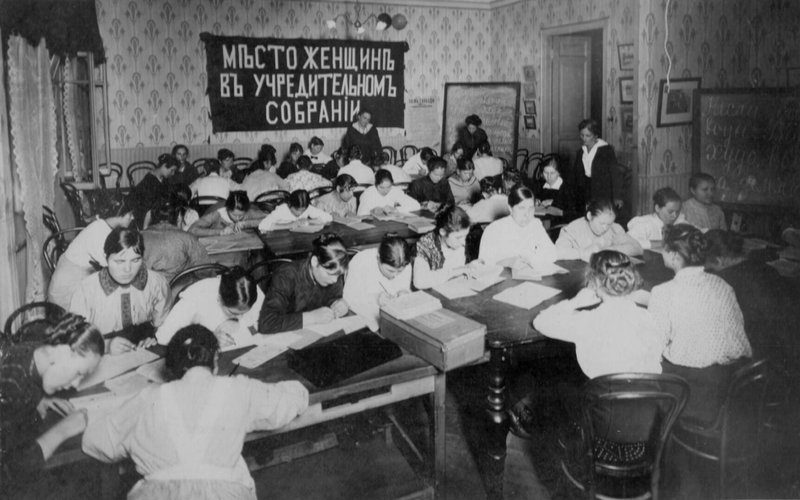 В России было 6 женщин-правительниц, управлявших почти половину XVIII века.