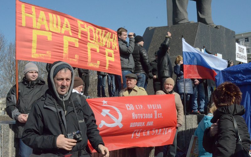 Ностальгия снижает одиночество и повышает чувство социальной связи.